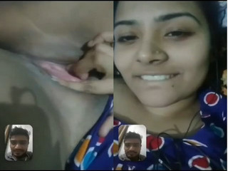 Sexy Desi Girl Fingering