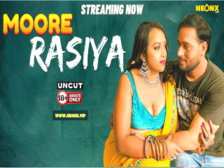 MOORE RASIYA